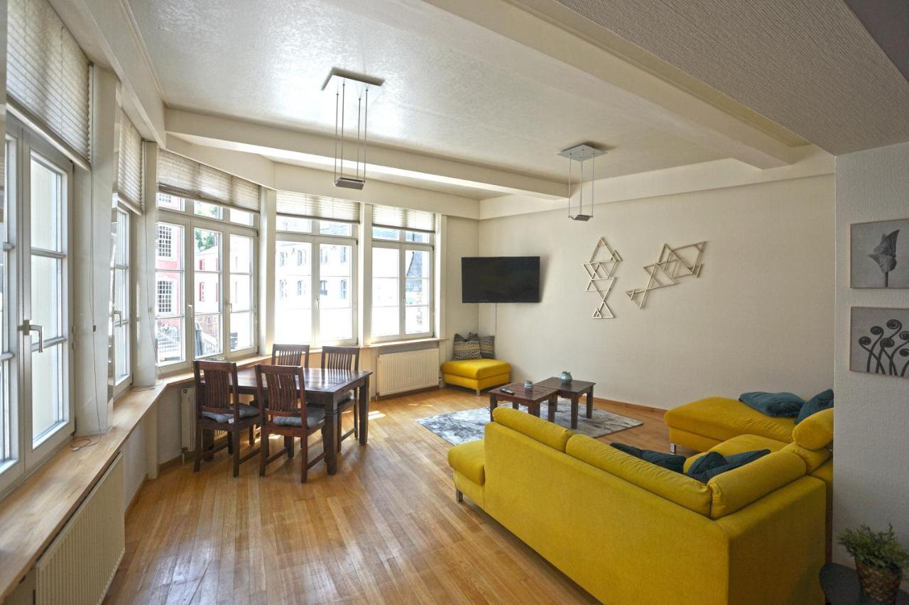 Loft13 Traumhafte Wohnung Mit Terrasse Fuer 8 Gaeste Monschau Kültér fotó